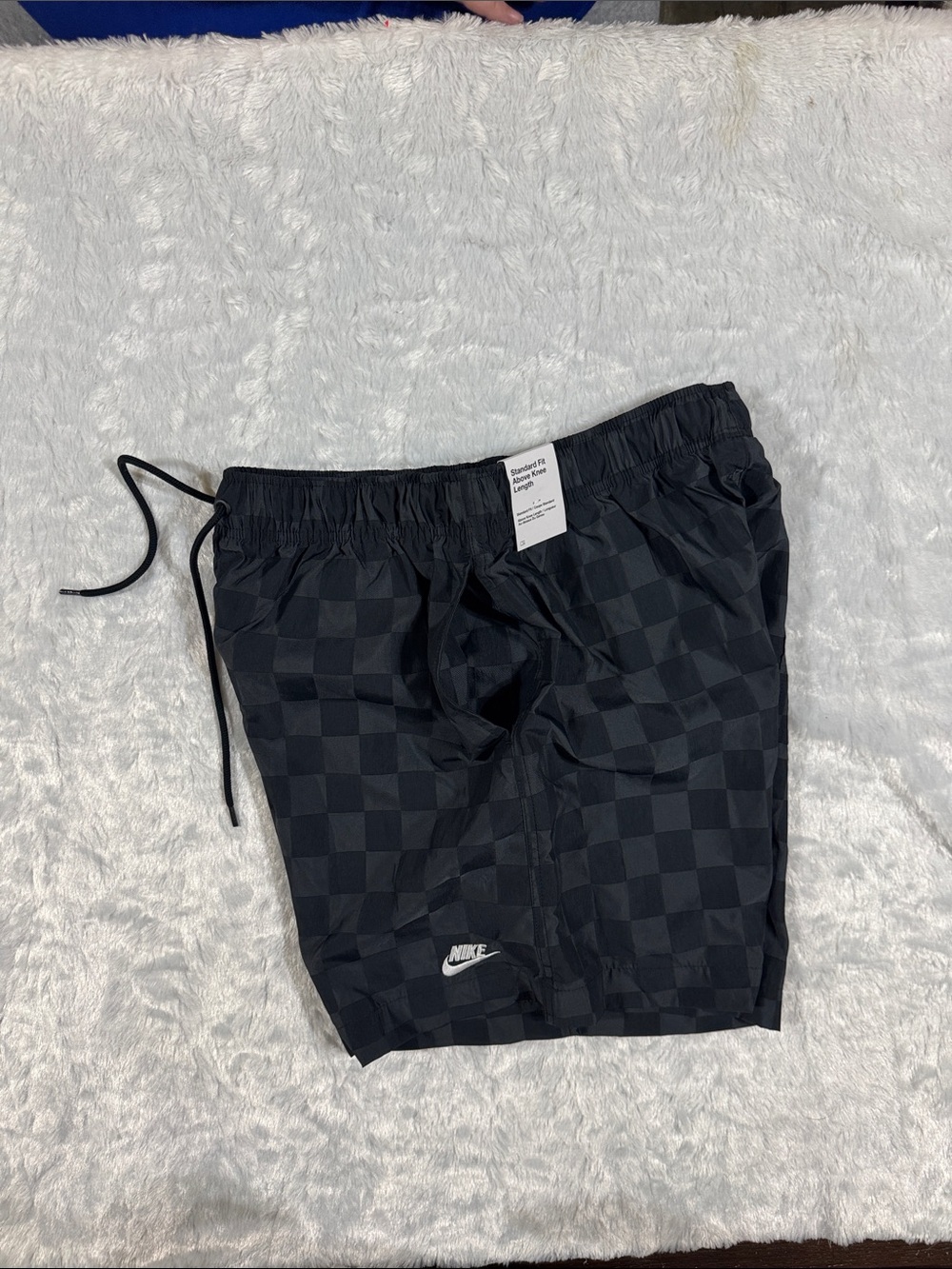 Nike NWT Men’s Standard Fit Above Knee Length Athletic Shorts - Picture 8 of 9